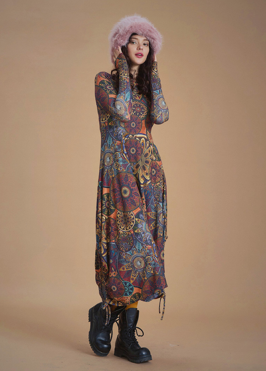 Mandala-Magie – Langarmkleid mit Ethno-Muster