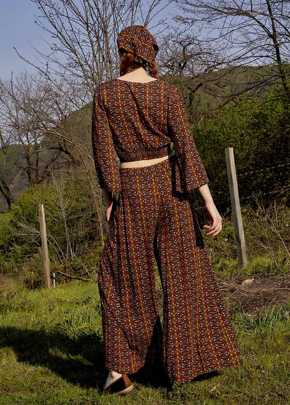 Boho-Träume – Palazzo-Hose mit Ethno-Muster