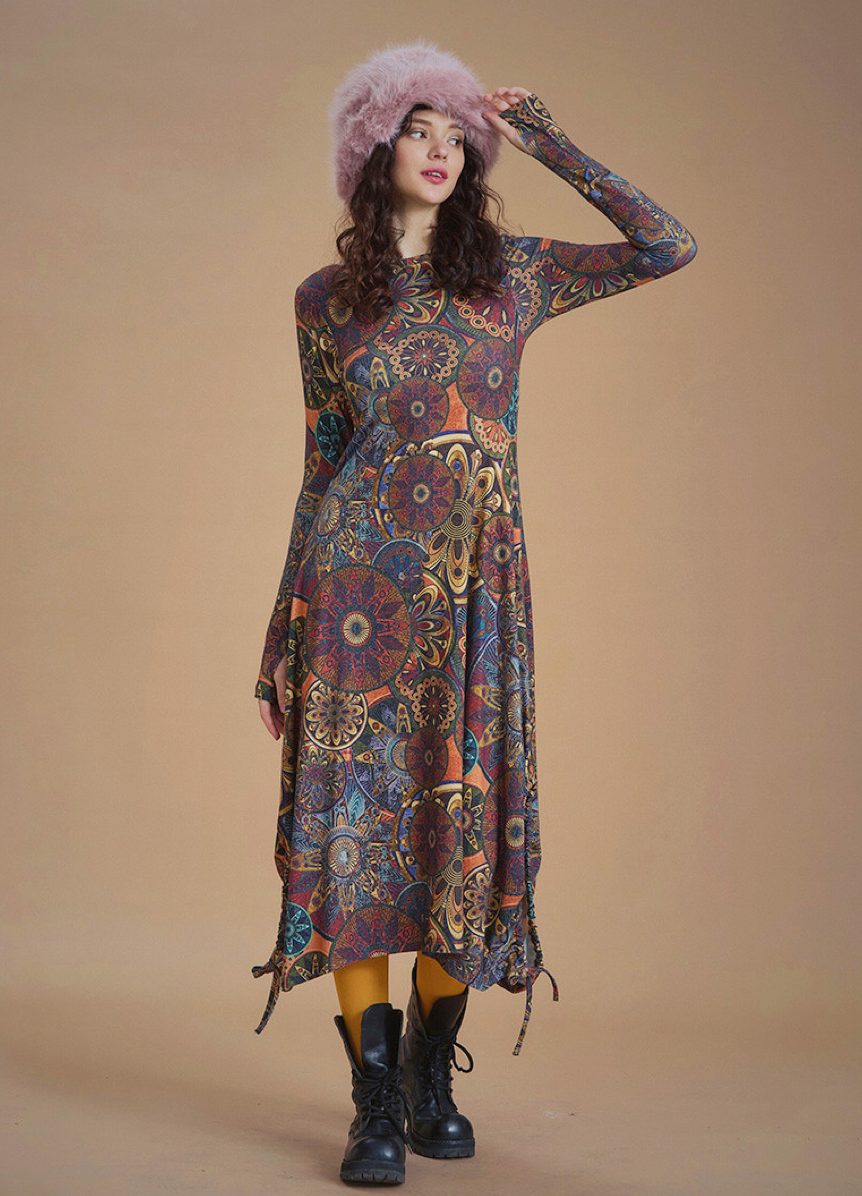 Mandala-Magie – Langarmkleid mit Ethno-Muster